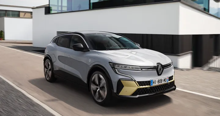 Renault Megane E-TECH Electric porta al debutto il nuovo infotainment di LG