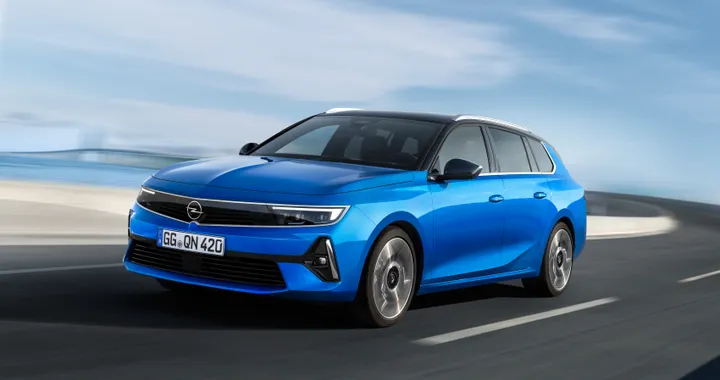 Opel Astra Sports Tourer, la nuova station wagon è anche Plug-in