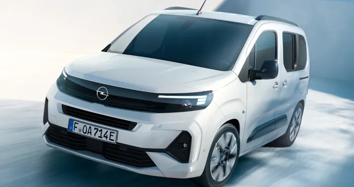Opel Zafira e Combo Electric 2024, EV ideali per le famiglie e i viaggi