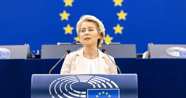 Emissioni 2025, Von der Leyen: multe auto? Serve equità e flessibilità