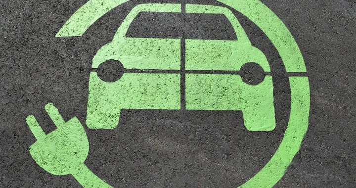 Per il numero uno di Toyota le auto elettriche sono sopravvalutate