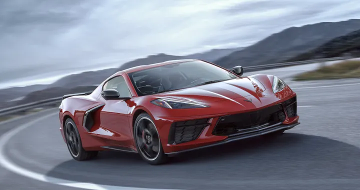 Nuova Chevrolet Corvette: la prima con motore centrale e abitacolo &quot;digitale&quot;