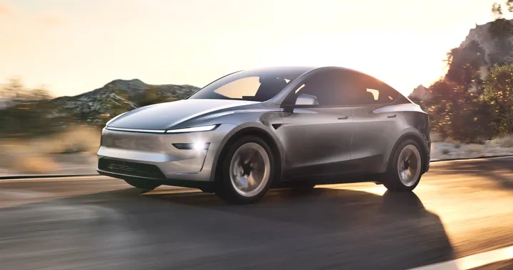 Nuova Tesla Model Y, tutti i modelli e i prezzi per l'Italia
