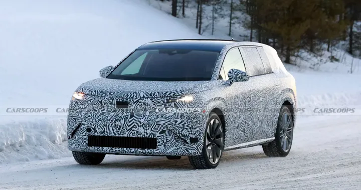 Skoda Space 2026, ancora un nuovo SUV in arrivo. Elettrico e a 7 posti | Foto spia