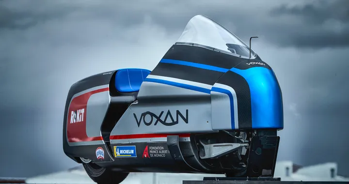 Voxan Wattman, la moto elettrica con cui Biaggi proverà a battere il record di velocità