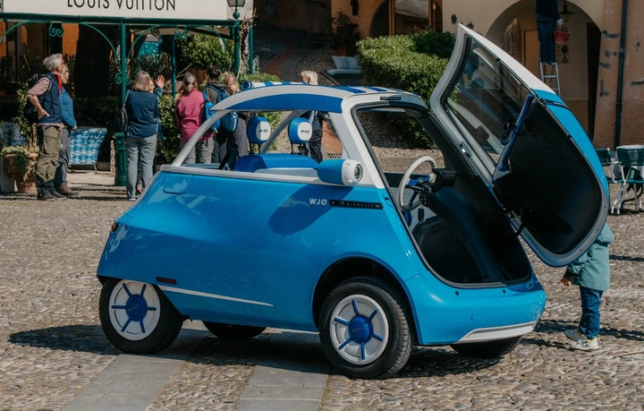 ingrandisci immagine