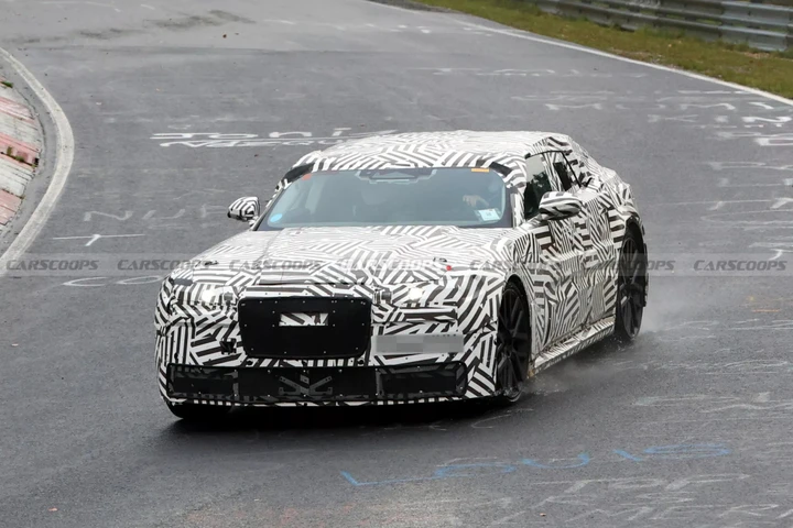 L'auto più controversa di sempre della Jaguar pizzicata al Nürburgring per i test