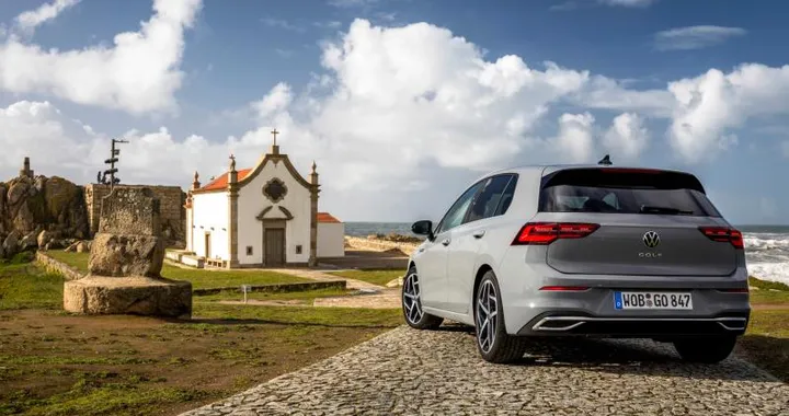 Nuova Volkswagen Golf 8: nel 2020 punta su sicurezza e tecnologia | prezzi Italia