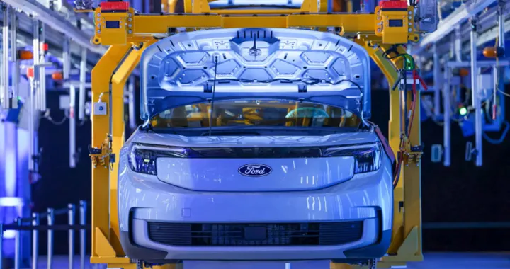 Ford sigla un accordo per la tutela dell'occupazione a Colonia: previsti esodi volontari