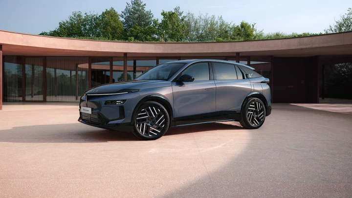 Lancia Gamma, finalmente scopriamo il nuovo SUV prodotto in Italia