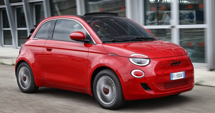 La Fiat 500 è l'elettrica più venduta in Italia ad aprile 2022