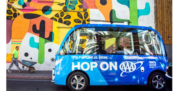 A Las Vegas, per un anno, tutti potranno prendere un bus elettrico a guida autonoma