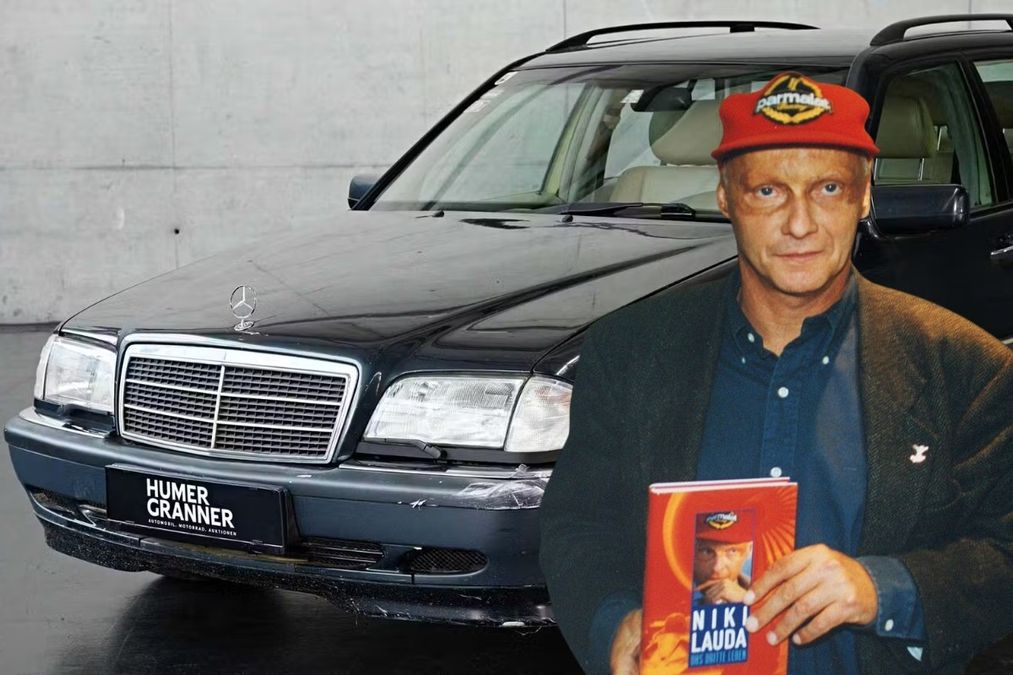 Copertina: In vendita una vecchia Mercedes di Niki Lauda, prevista un’asta rovente