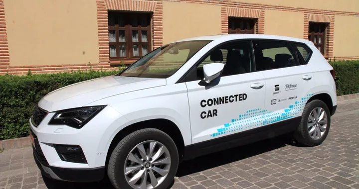 Seat e Telefónica: connettività 5G per auto connesse a guida autonoma