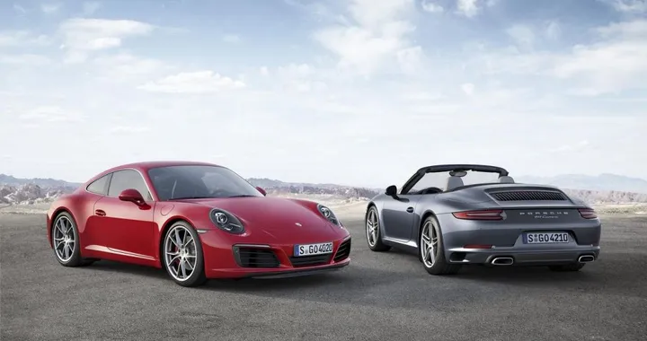 Porsche 911 Carrera 2016 - foto