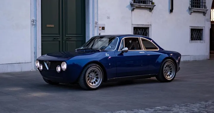 Totem GT Electric, la Giulia GT del passato &quot;rinasce&quot; elettrica