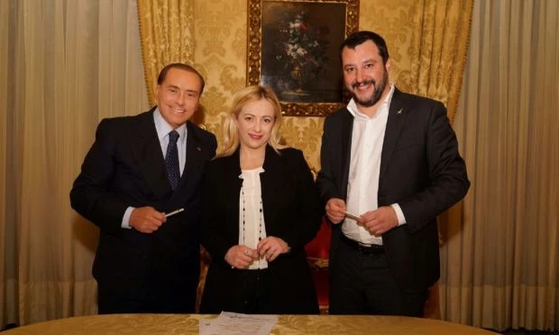 ingrandisci immagine