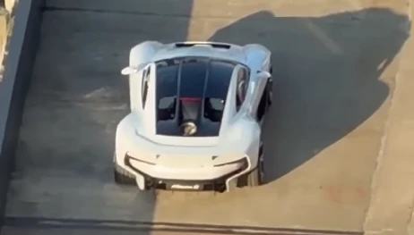 Porsche: il video rubato svela in anticipo la nuova Mission S