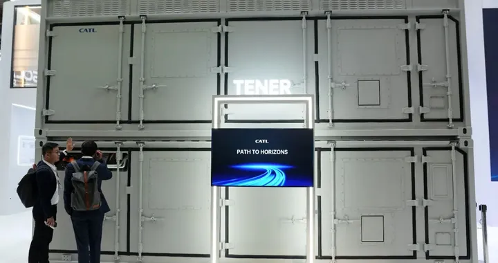 CATL presenta TENER Stack, un imponente sistema di accumulo da 9 MWh