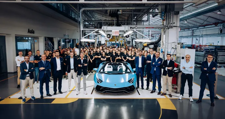 Lamborghini Aventador, si chiude un'era: terminata la produzione della supercar V12