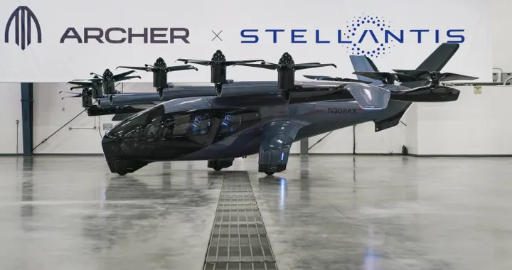 Taxi volanti, Stellantis rafforza la partnership con Archer