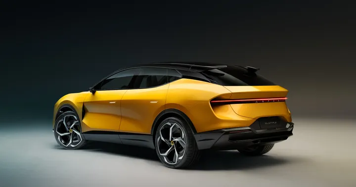 Lotus Eletre PHEV, le foto spia dei test: in Cina e in Europa nel 2026