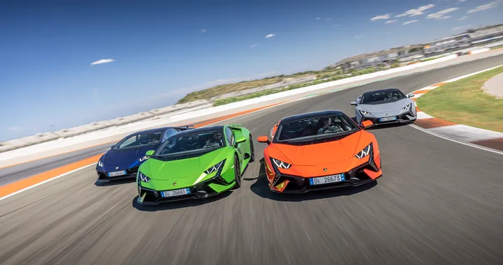 Lamborghini, primo semestre 2022 da record. Tre novità in arrivo