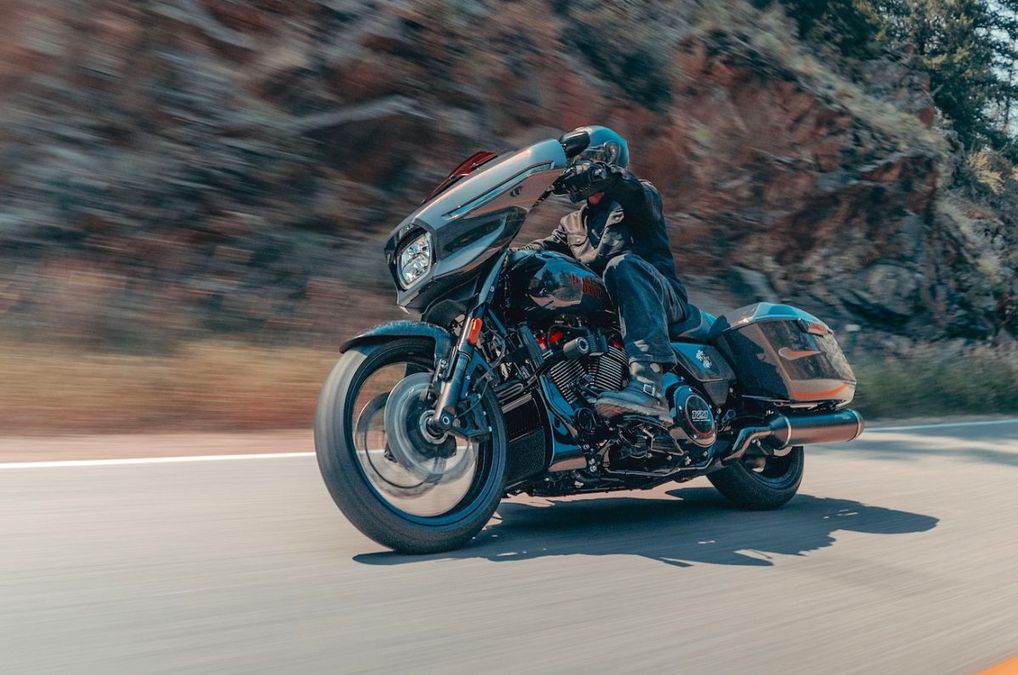 Anteprima: Dal meme alla truffa con le Harley: nei guai lo youtuber William Solo