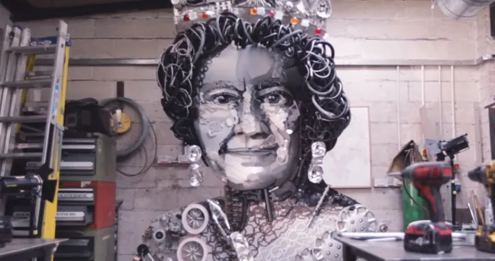 UK, un ritratto particolare per la Regina Elisabetta II
