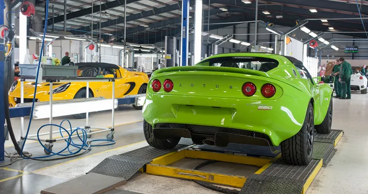 Geely, sul piatto 1,5 miliardi di sterline per il rilancio di Lotus