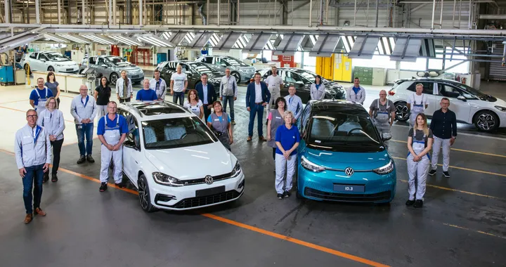 Volkswagen: la fabbrica di Zwickau produrrà solamente auto elettriche