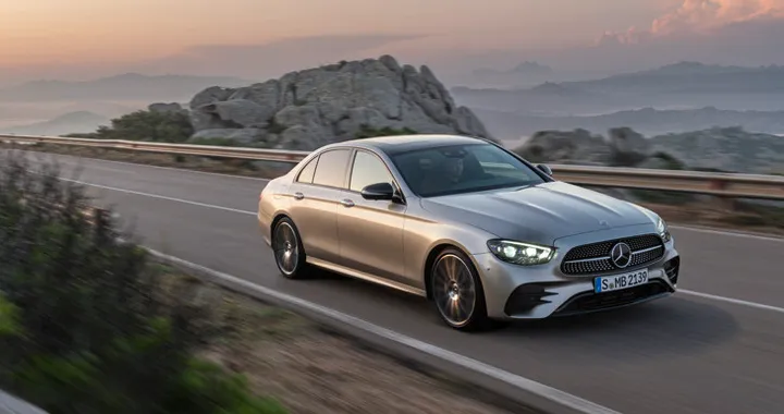 Mercedes aggiorna la CLS con nuove tecnologie