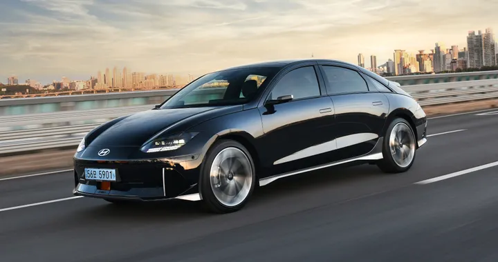 Hyundai IONIQ 6 arriva in Italia. Prezzi a partire da 47.550 euro
