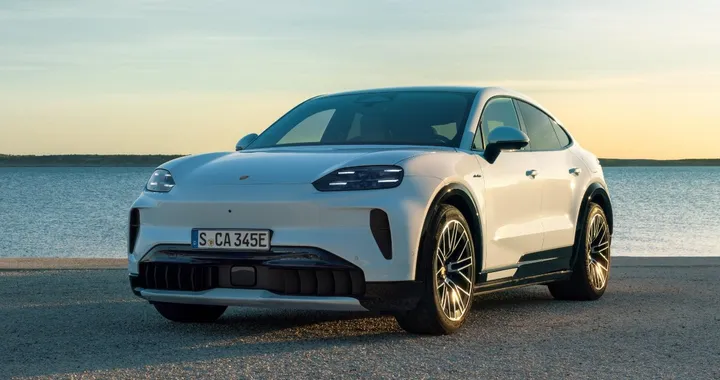 Porsche Cayenne Coupé Electric: evoluzione della specie