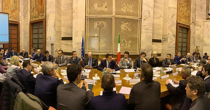 ingrandisci immagine