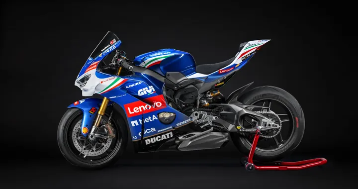 Ducati Panigale V4 Tricolore Italia: ecco l'omaggio alla vittoria di Bagnaia al Mugello