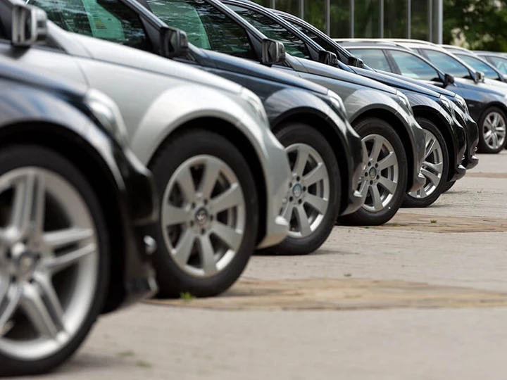 Auto aziendali: 7 su 10 puntano all'elettrico, ma il fisco blocca il rinnovo delle flotte