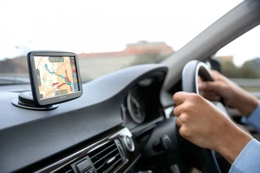 Guida autonoma: TomTom acquisisce Autonomos