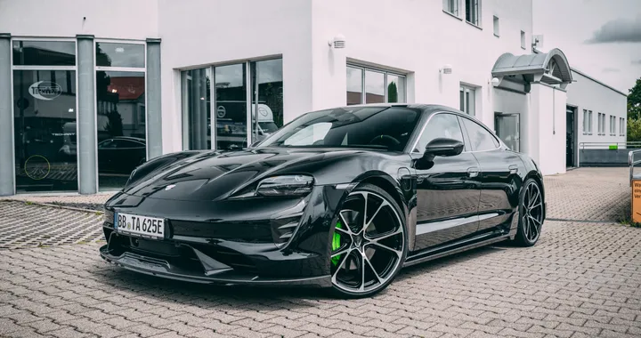 Porsche Taycan, grazie a TechArt diventa ancora più aggressiva