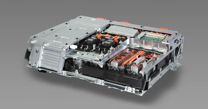 Le case automobilistiche che hanno utilizzato più batterie nel 2023. Classifica