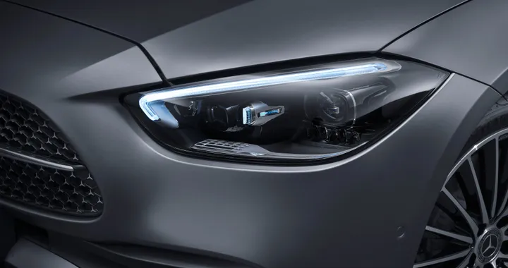 Mercedes-AMG CLE, la versione cabrio si è fatta spiare su strada