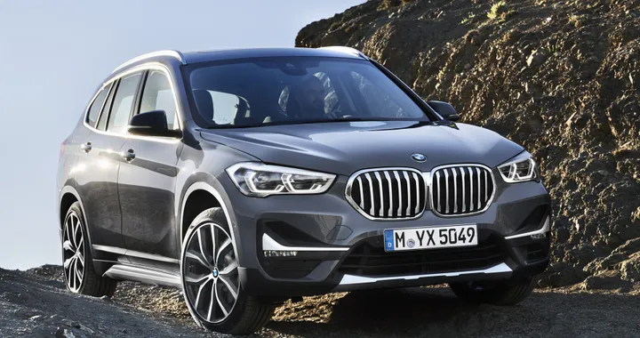 BMW iX1: l'elettrica potrebbe essere proposta in due versioni | Foto spia