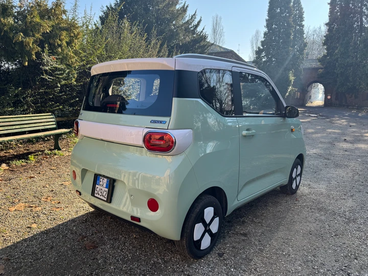 ingrandisci immagine