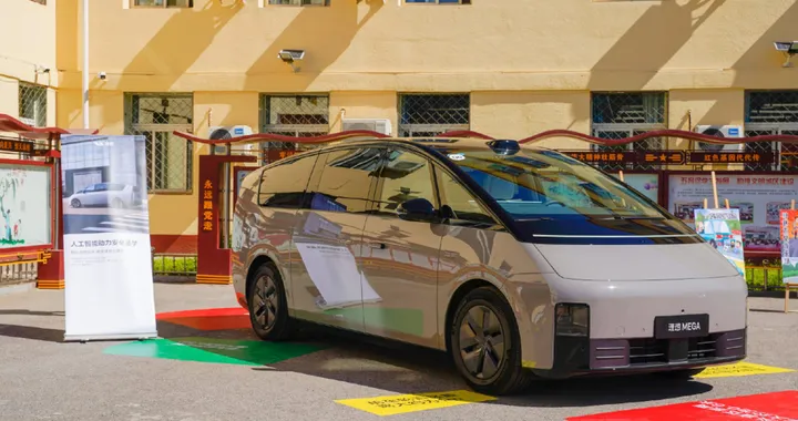 Li Auto, ecco come si producono i moduli di potenza di un motore elettrico | Video