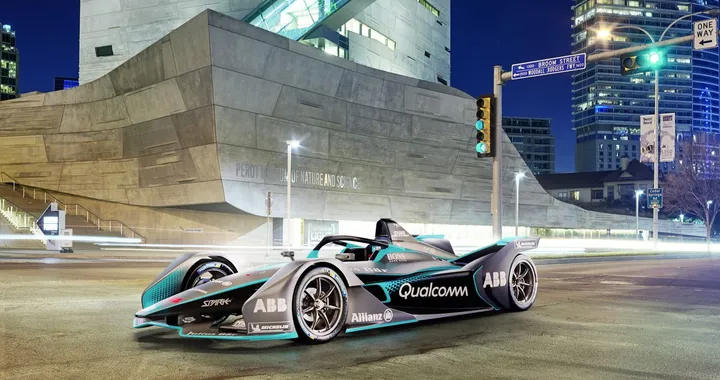 Formula E: la futuristica monoposto elettrica &quot;Gen2&quot; | VIDEO