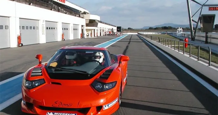 La Bugatti EB110 rivive con la Edonis di Casil Motors