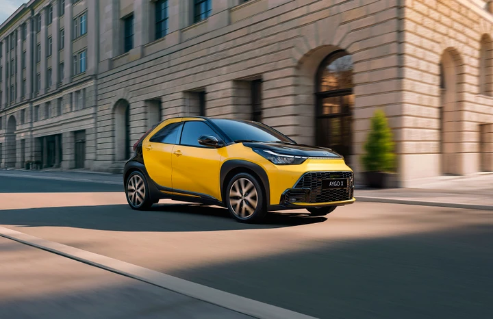 Toyota, il 2026 in Italia parte con Aygo X Hybrid prima tra le Full Hybrid