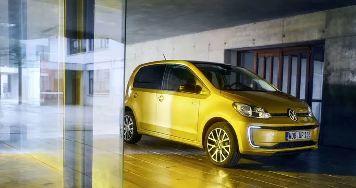Volkswagen e-Up! 2020 a Francoforte: fino a 260 km. In Italia da 23.350 euro