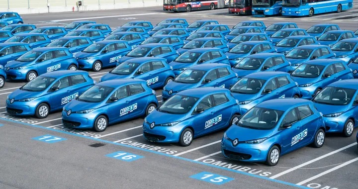 Renault Zoe: a Bologna il car sharing elettrico &quot;CORRENTE&quot;