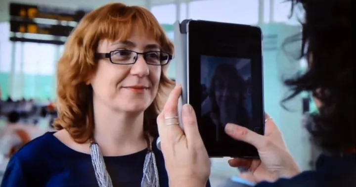 Vueling, rivoluzione digitale: dal face detection all'assistente virtuale Alfred